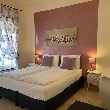 Betty'S House Bed & Breakfast Lazise Luaran gambar