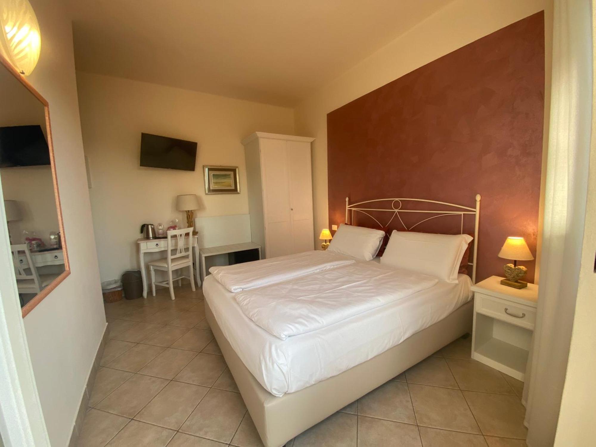Betty'S House Bed & Breakfast Lazise Luaran gambar