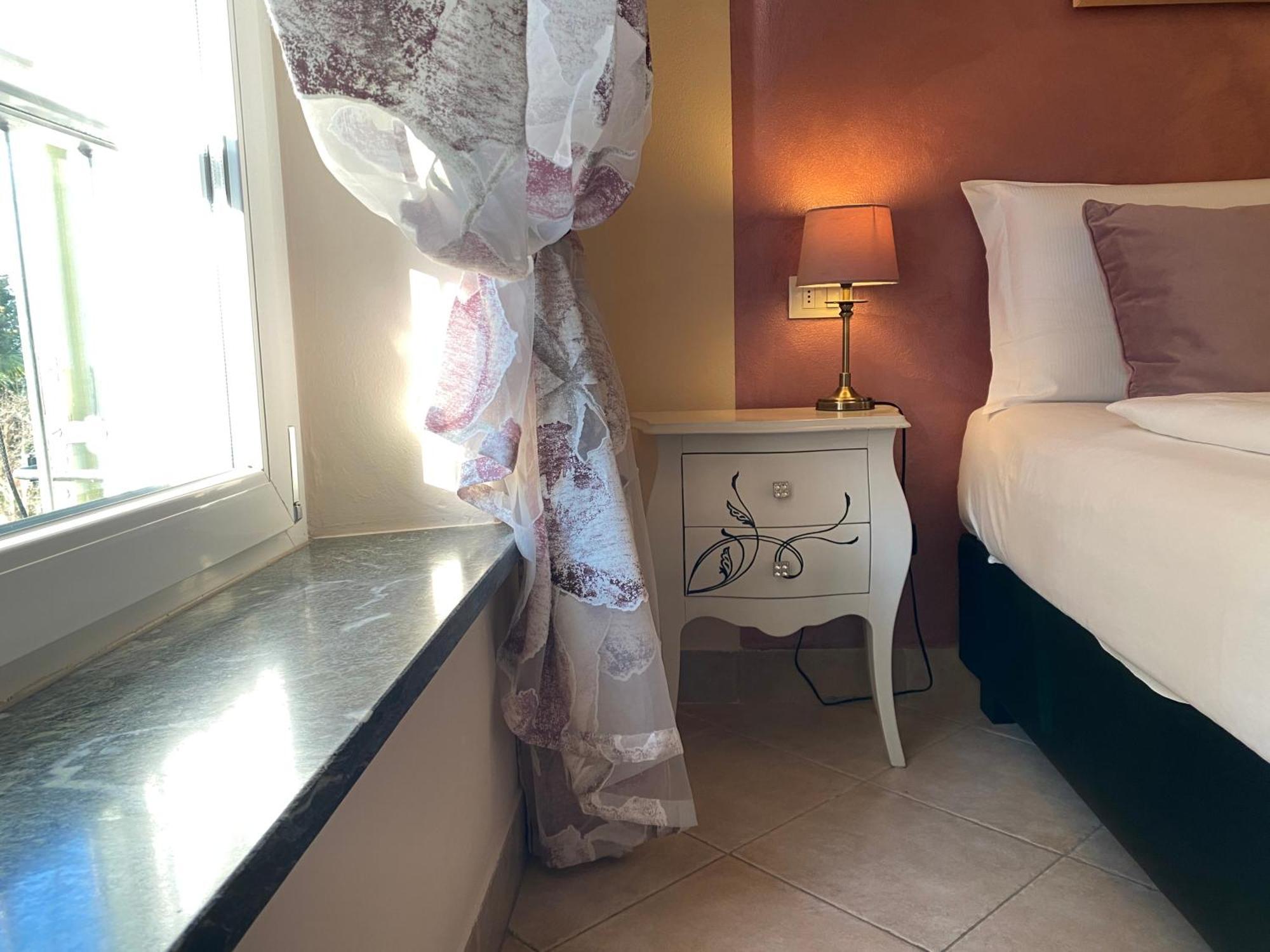 Betty'S House Bed & Breakfast Lazise Luaran gambar
